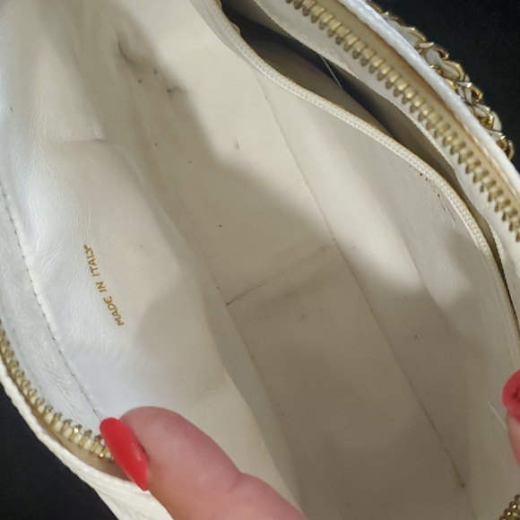 Chanel Bag with COA - Picture 13 of 16